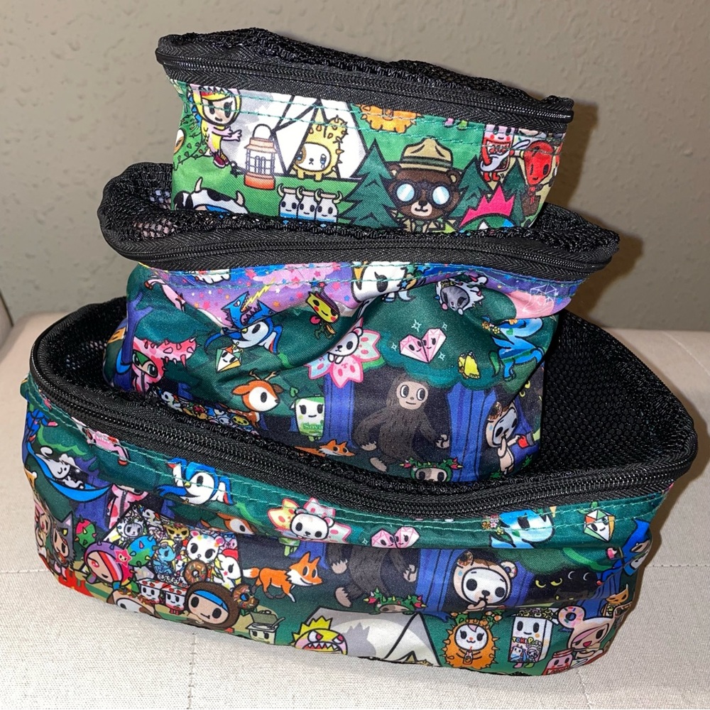 Jujube Tokidoki Three Piece mesh packing cubes Camp Toki Print
